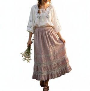 Eye Candy A-Line Tiered Skirt Eyelet Lace Ruffle Dusty Rose Pink Size M